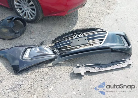 2018 Hyundai Elantra Value Edition z USA, uszkodzony, nr VIN 5NPD84LFXJH256135